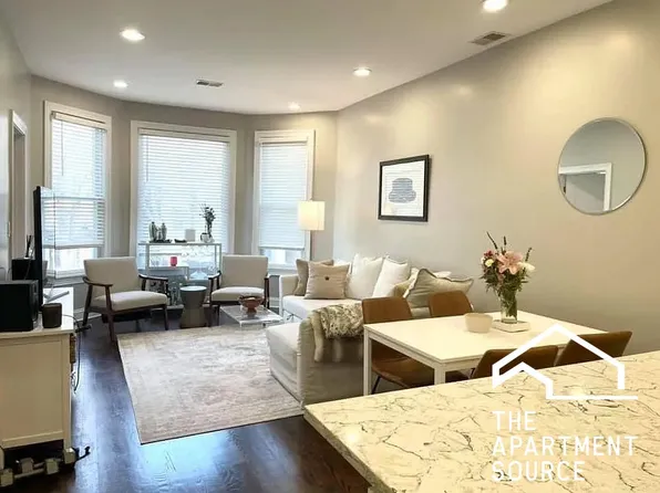 2730 N Wilton Ave #2, Chicago, IL 60614