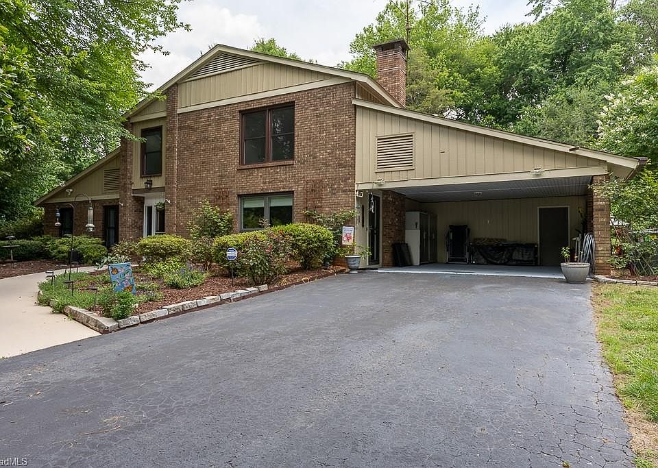1st image of 4445 Bridalcreek W