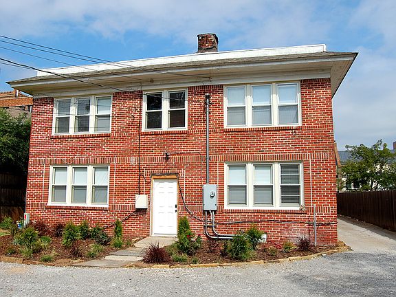 5th image of 116 NW 15th St APT 103