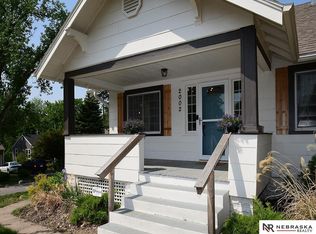 2002 N 48th St, Omaha, NE 68104
