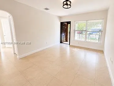 Trail Terrace Rev — Photo 2