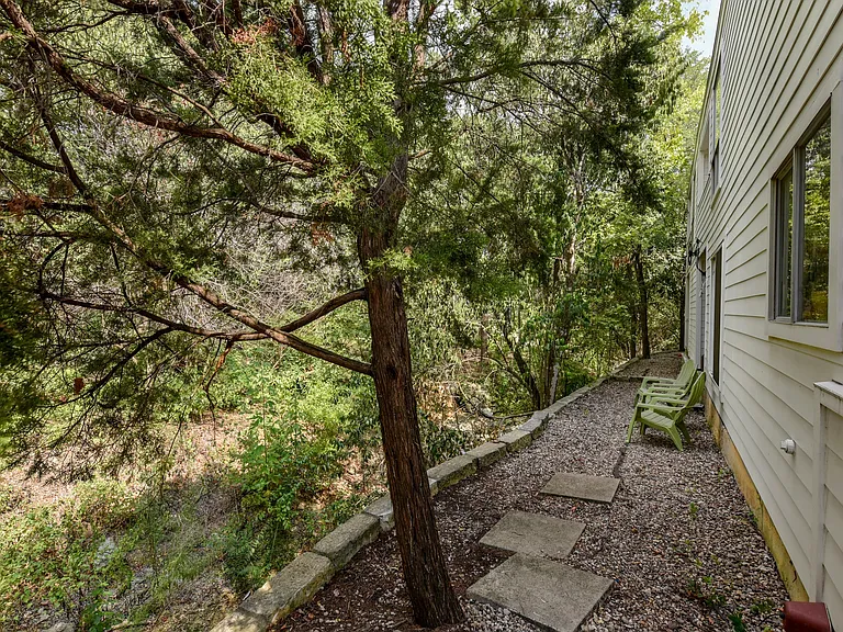 1122 Bluebonnet Ln #A — Photo 21