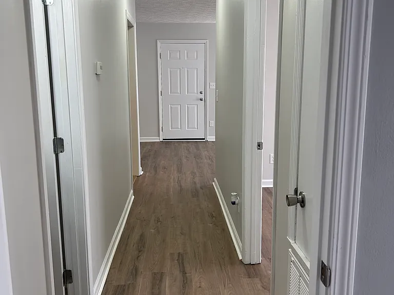1462 Broad St #12 — Photo 7
