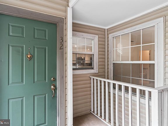 3rd image of 5629 Willoughby Newton Dr Unit 32