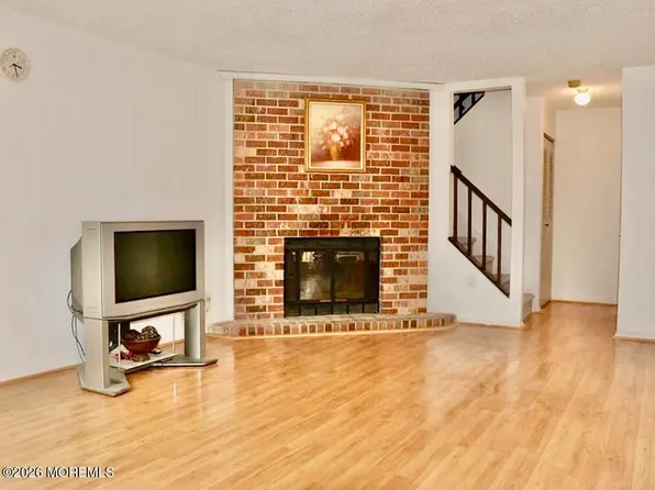 59 Covington Ct, East Brunswick, NJ 08816