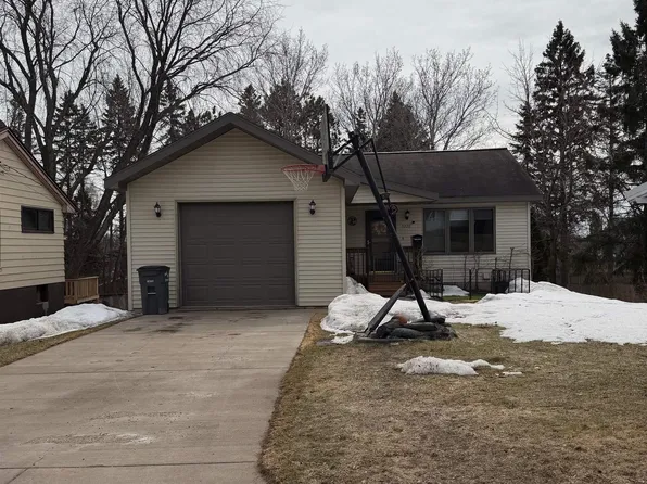 5226 Oakley St, Duluth, MN 55804