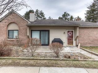 308 Spring Brooke Dr, Brighton, MI 48116
