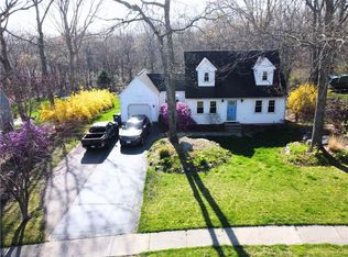 95 Kings Ridge Rd, South Kingstown, RI 02879