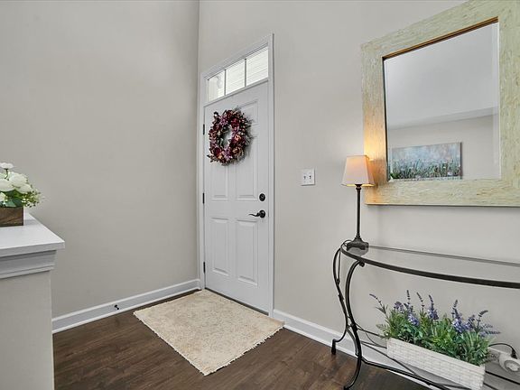 4th image of 240 Grand Ridge Rd #0
