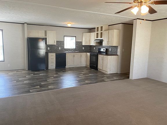 3rd image of 10 Sweetwater Way #167