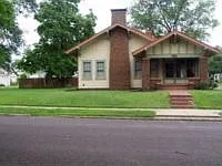 215 E Maywood Ave photo 1