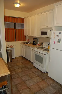 Rented by Stonecrest Realty | media 12