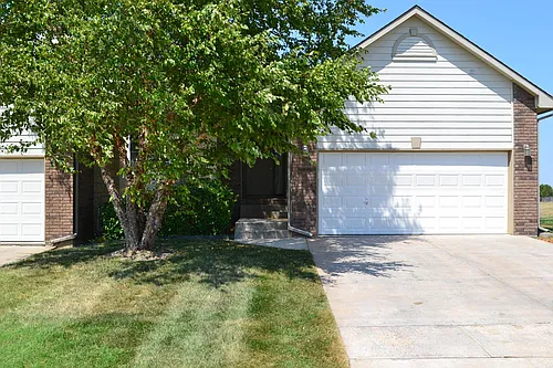 6022 E Ironhorse Cir Photo 1