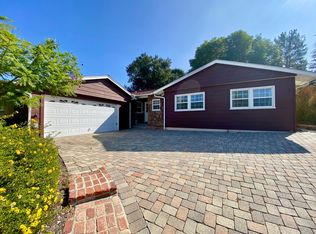 22122 Independencia St, Woodland Hills, CA 91364
