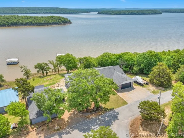 218 Nakomis Cir, Canadian, OK 74425
