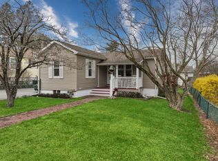 16 Lafayette St, Cornwall On Hudson, NY 12520