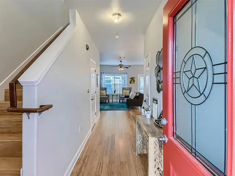 311 Blackson Ave #A — Photo 2