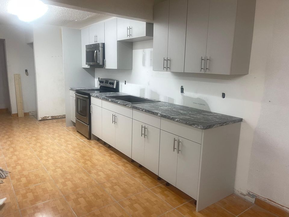 1st image of 24XX NW 79th St APT 1