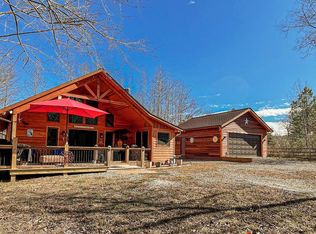 24 Hilltop Valley Dr, Murphy, NC 28906