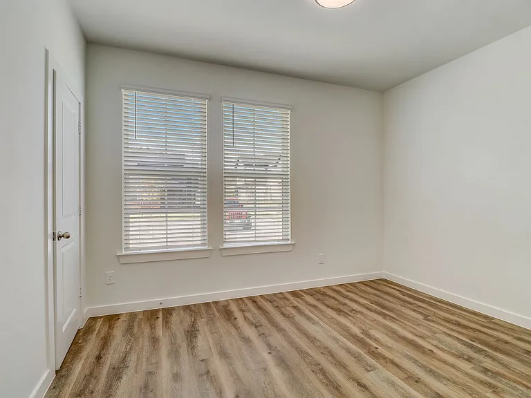 Canvas at Willow Park — Photo 83