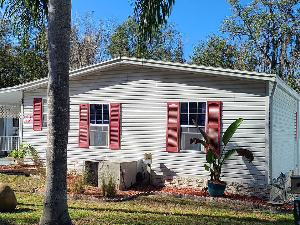 1st image of 10214 Oak Forest Dr