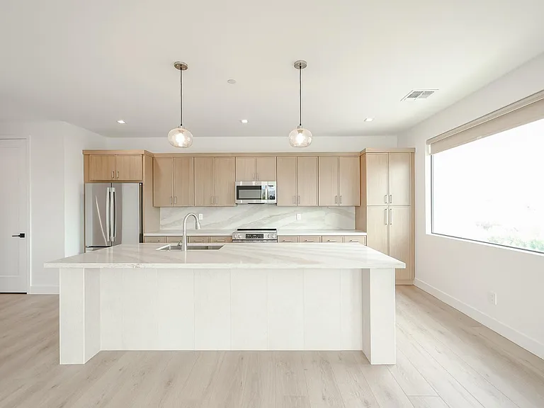 15006 N Ivory Dr #201 — Photo 1