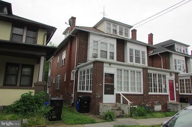2nd image of 2316 Green St