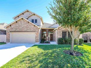 103 Date Palm Dr, Laredo, TX 78045