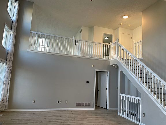 2nd image of 7223 Lavender Ln