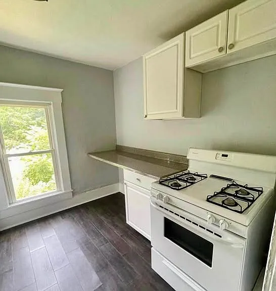 952 Emerson Ave #3 — Photo 5