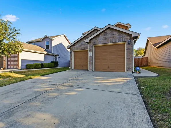 10719 Deauville Dr, Fort Worth, TX 76108
