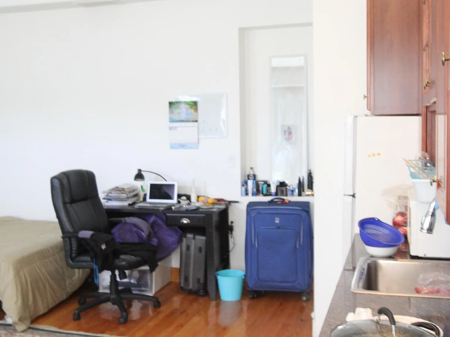 Studio, 600 sqft, $1,800 — Photo 3