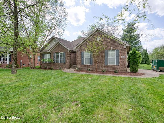 2nd image of 12410 Wynmeade Pl
