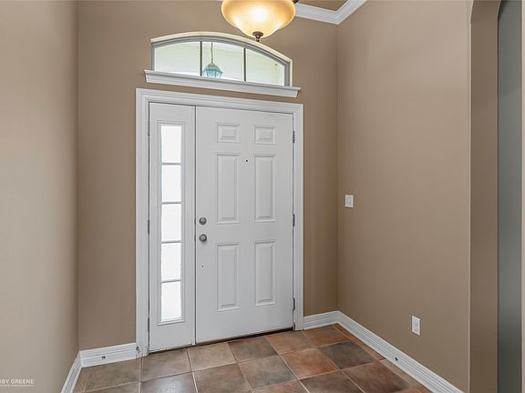 3rd image of 2110 Sweet Bay Cir