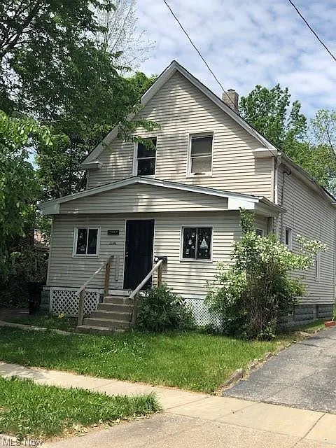 11205 Forest Ave photo 1