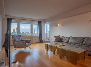 923 Fifth Avenue 16A image 1 of 19