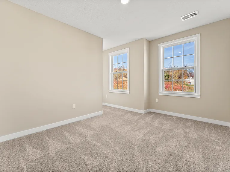 705 Ravenshire Ct — Photo 28