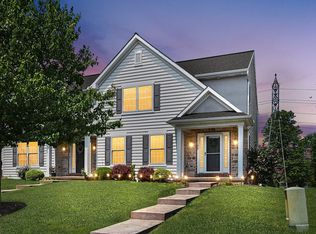 130 Baneberry Ln, Lititz, PA 17543