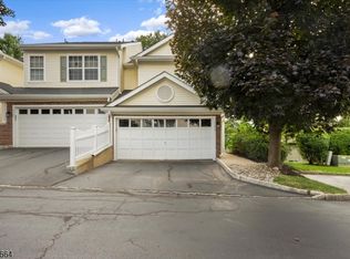 2308 Middlefield Ct, Denville, NJ 07834
