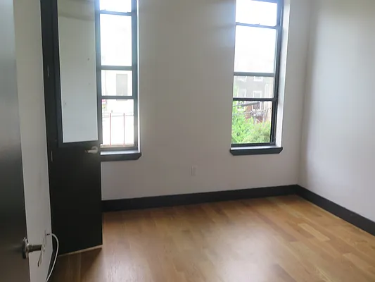 Rented by Spot It Realty LLC | media 46