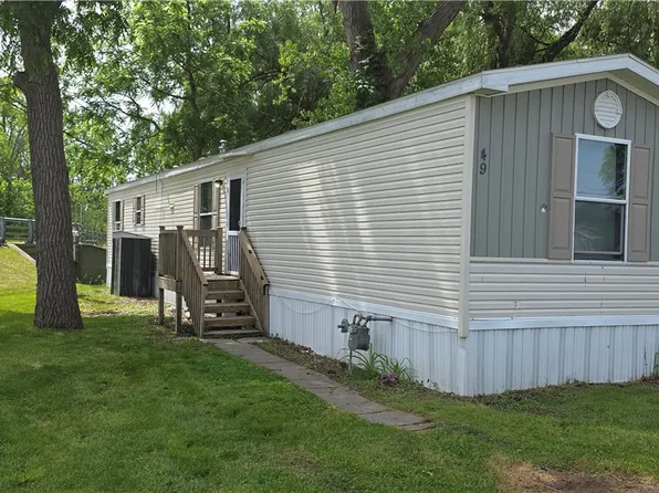 405 Lakeshore Dr, Canandaigua, NY 14424