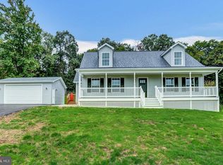 986 Hill Top Dr S, Spring Grove, PA 17362