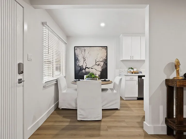 The Trinidad Apartments — Photo 8