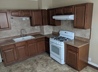 2125 James St FLOOR 2, Syracuse, NY 13206