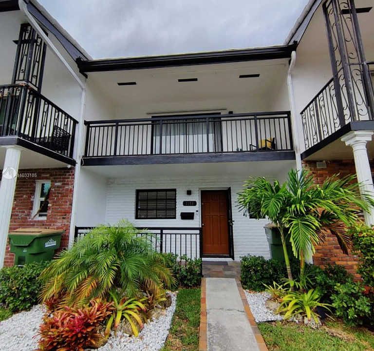 1st image of 2159 NE 122nd St #2159