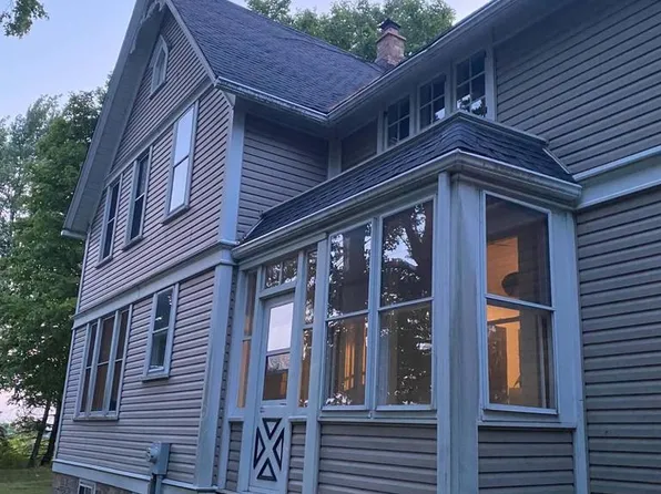 4304 State Road 57, Fredonia, WI 53021
