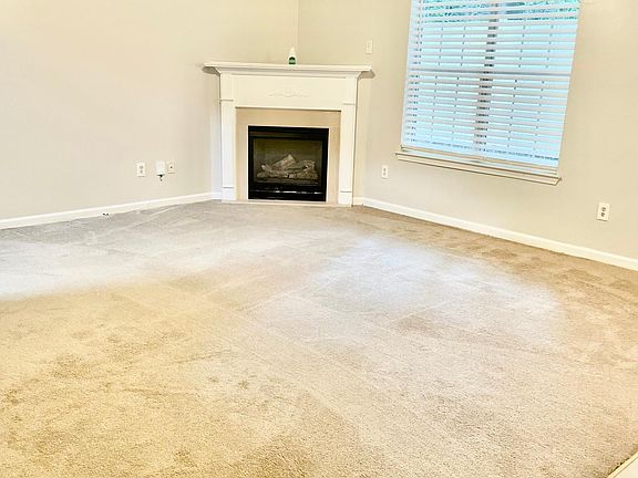 2nd image of 212 Rankin Cir