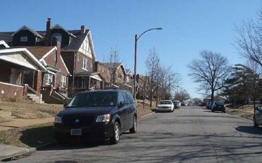 2nd image of 3958 Keokuk St
