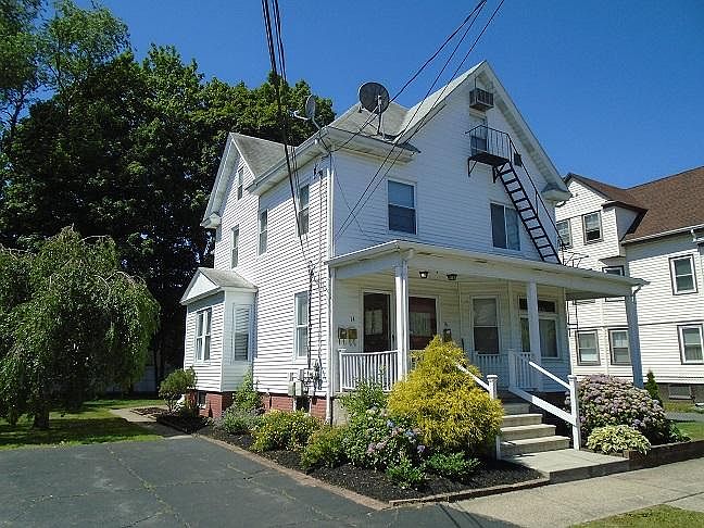 1st image of 14 Branch Ave #3