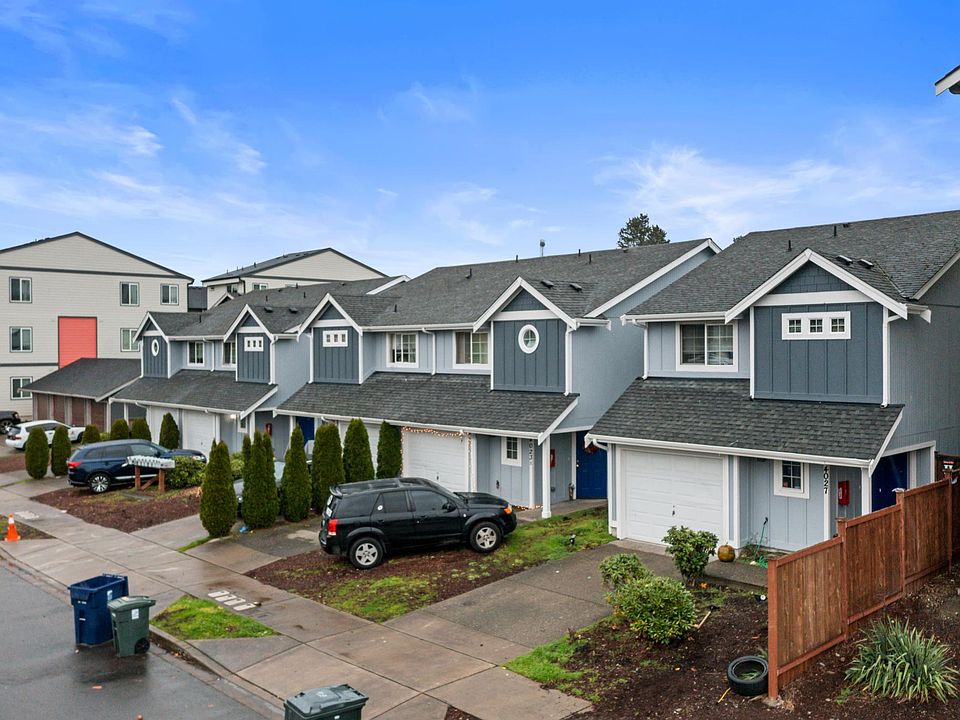 1st image of 4023 S Puget Sound Ave